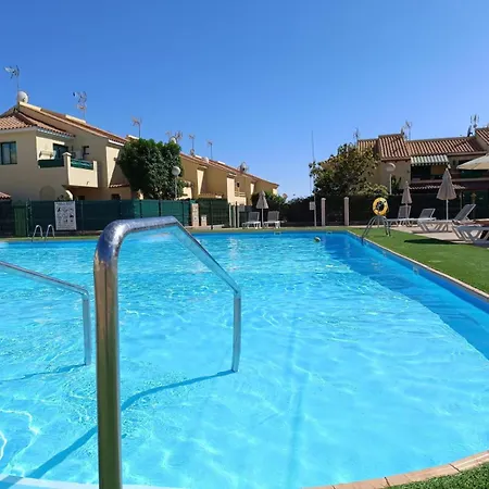 Сasa de vacaciones Cozy Sonemar By Pride