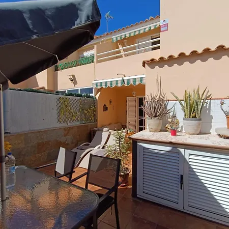 1 Bedroom Sonemar 216 בית נופש